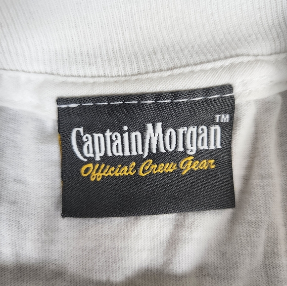 Captain Morgan Sexy Babe T-shirt! - Picture 3 of 6